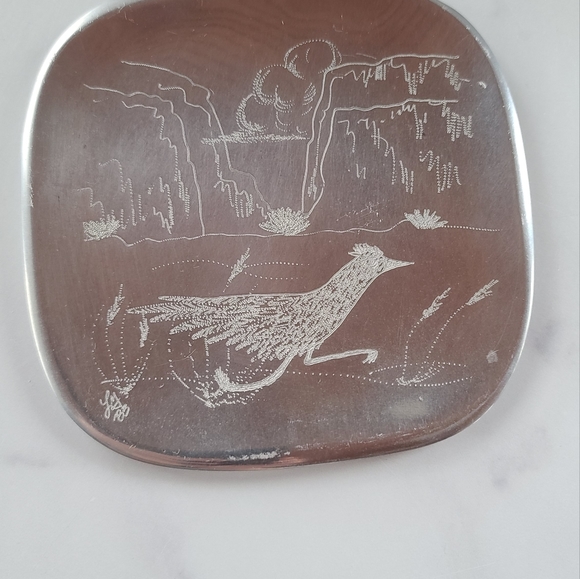Elizabeth Gardenhire Hand Etched Roadrunner Plate - Picture 2 of 10